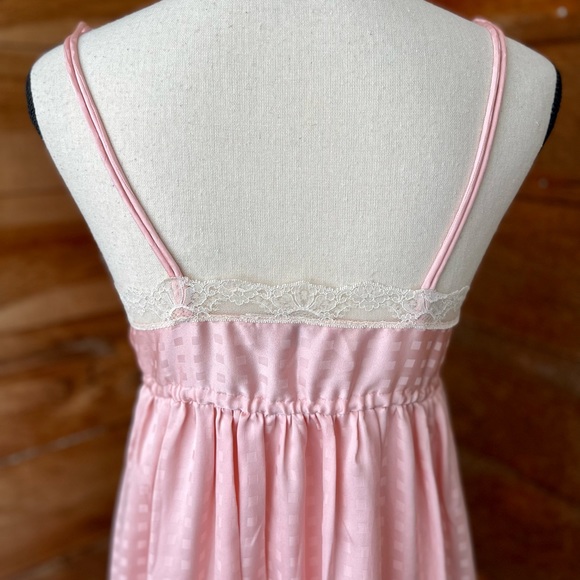 Vintage Eighties Pale Pink Givenchy Negligee Spaghetti Straps Lace Trim - Picture 8 of 13